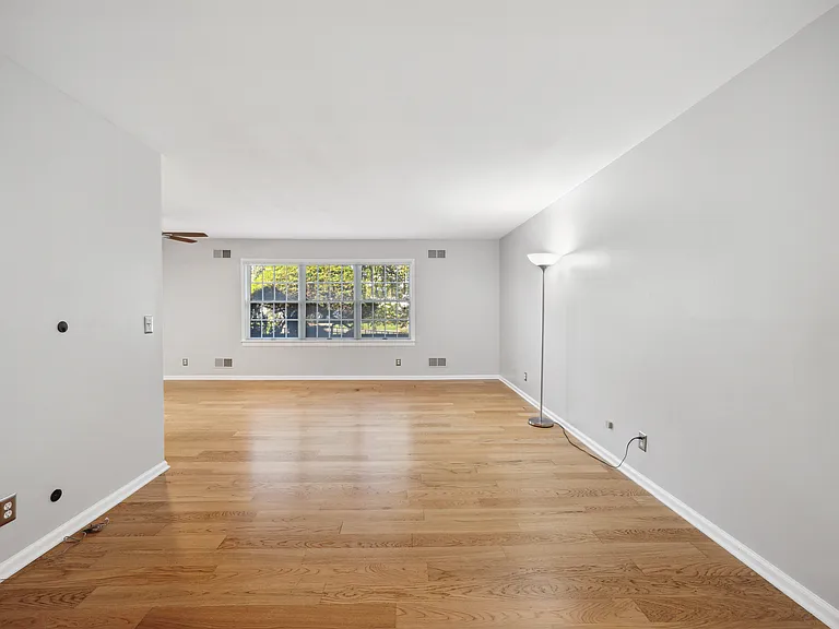 70 Harristown Rd #1 — Photo 10
