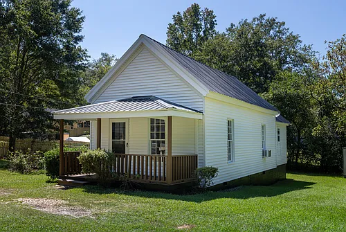 116 Arnco 1st St Photo 1