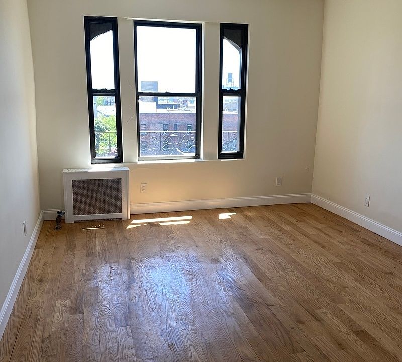 1st image of 600 W 183rd St #64