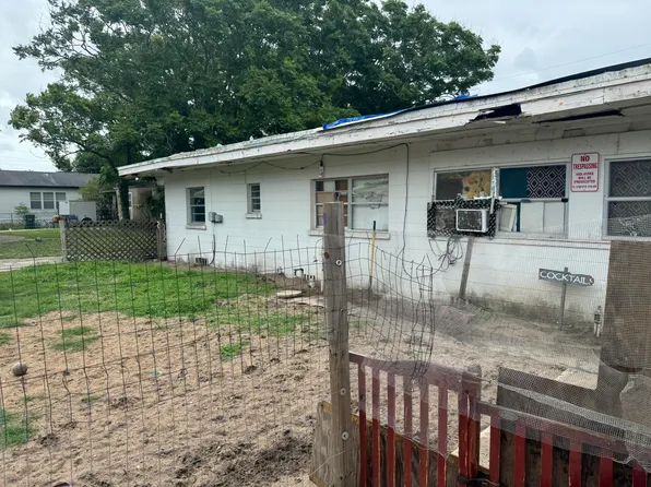 415 Sea Horse Ln, Cocoa, FL 32927