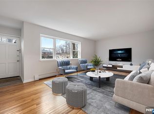 121 Regency Park, Ramsey, NJ 07446