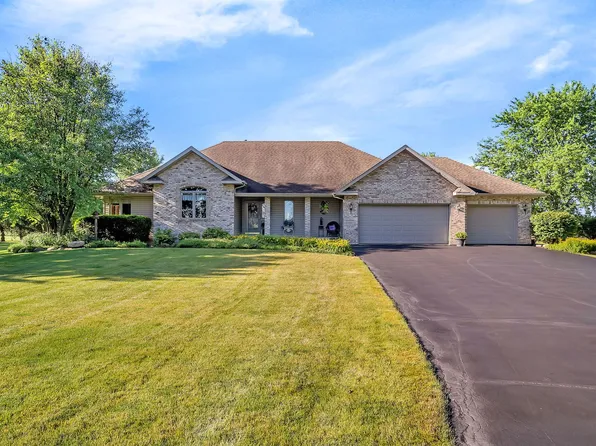 365 Nelson Rd, Morris, IL 60450