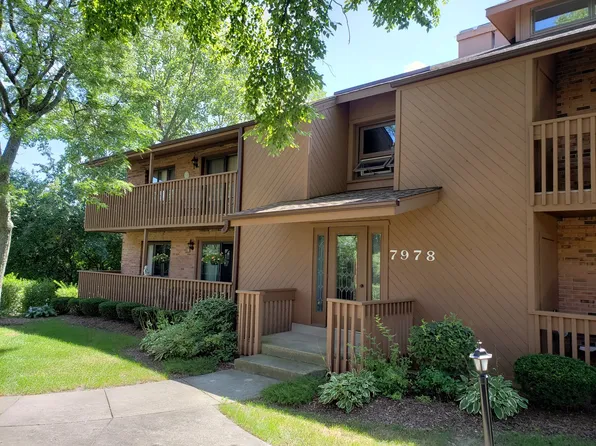 7978 Garfield Ave APT 206, Burr Ridge, IL 60527
