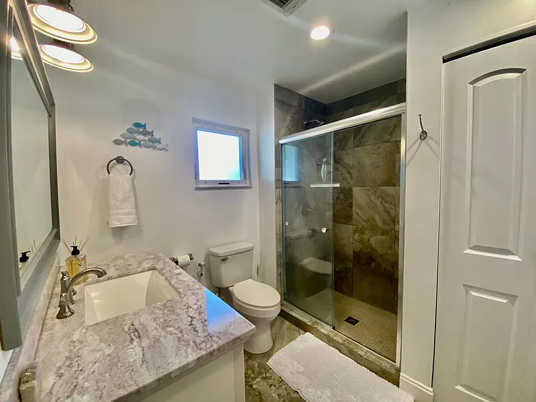 278 Wilson Ave — Photo 18