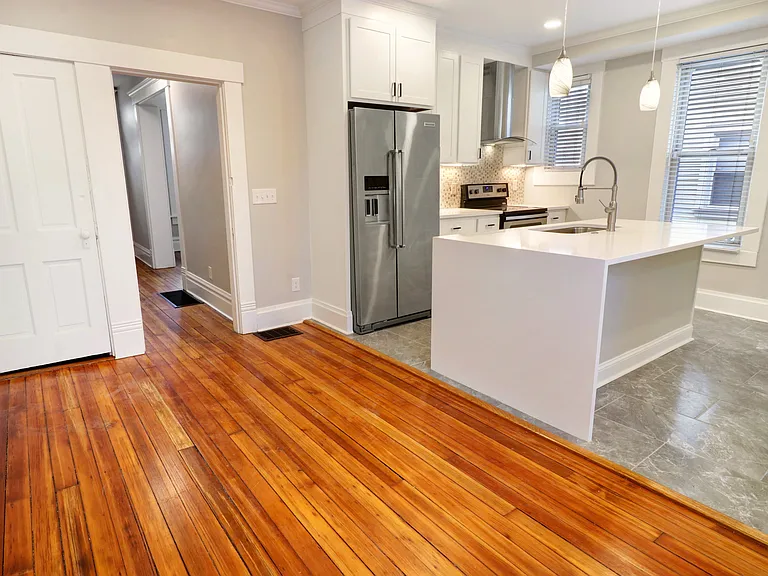 918 Harrison Ave — Photo 13