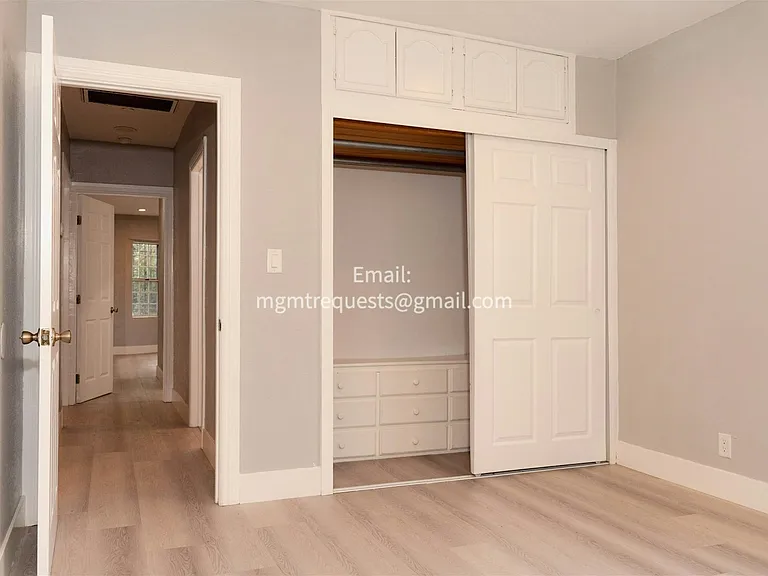 1539 Ricardo St #1 — Photo 12