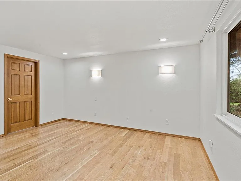 101 Point Fosdick Cir NW — Photo 24