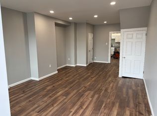 811 N Queen St #1, Lancaster, PA 17602