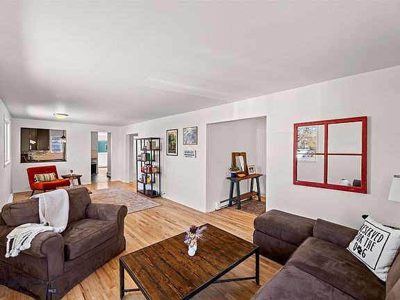 4th image of 502 S 10th Ave