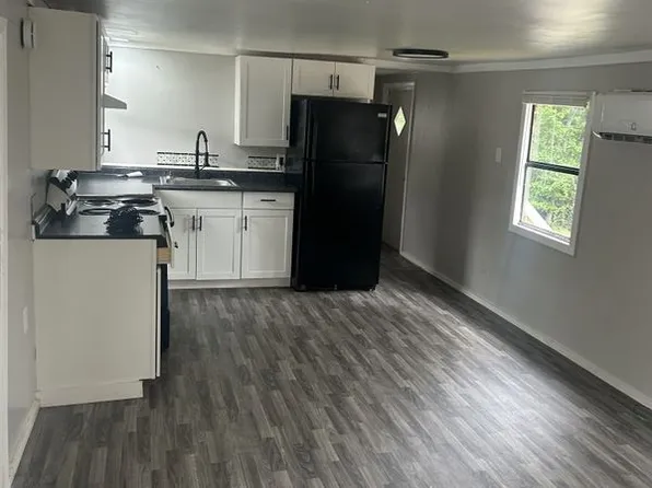 180 Carter Pl SW #8, Milledgeville, GA 31061