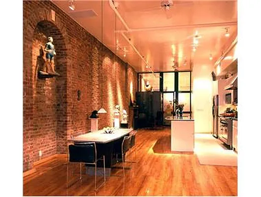 Rented by Douglas Elliman | media 15