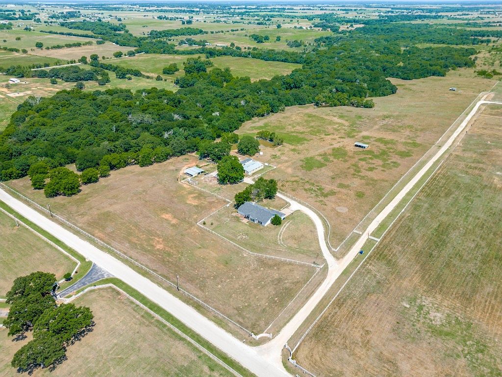13125 Friendship Rd, Pilot Point, TX 76258 MLS 20351713 Zillow