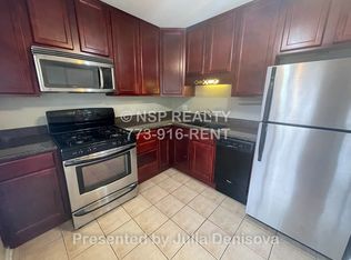 1163 Deerfield Rd, Deerfield, IL 60015