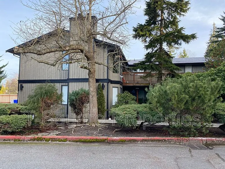7125 Rainier Dr #1 — Photo 3