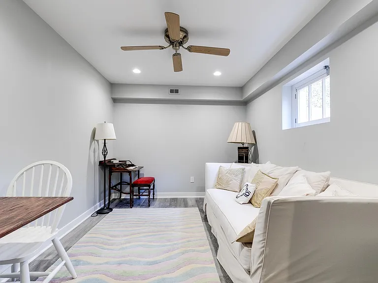 300 N Ridge Rd #34 — Photo 12