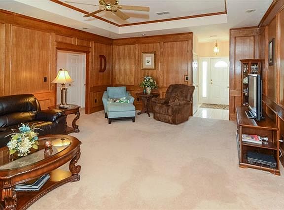 4th image of 12935 Blakely Ln