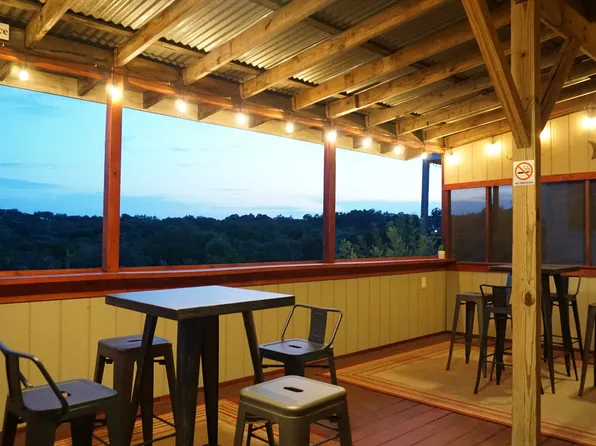 1136 Eagle Flight, Canyon Lake, TX 78133