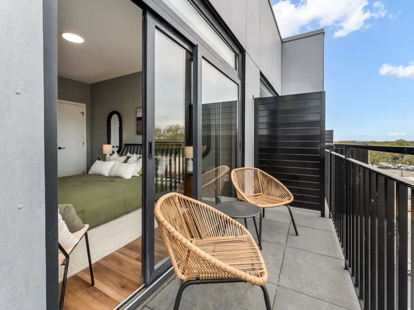 873 Communipaw Avenue image 60 of 90