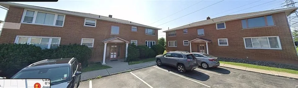27 Joseph Dr