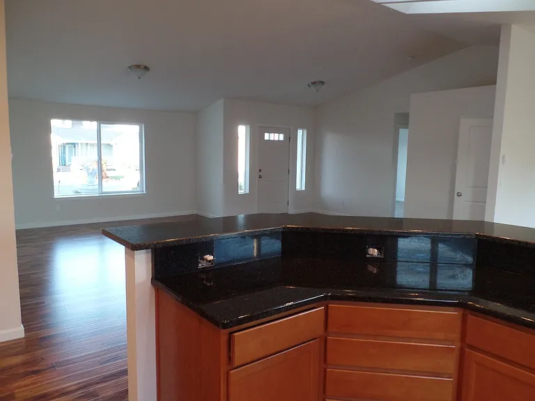 51 Perch Dr — Photo 6