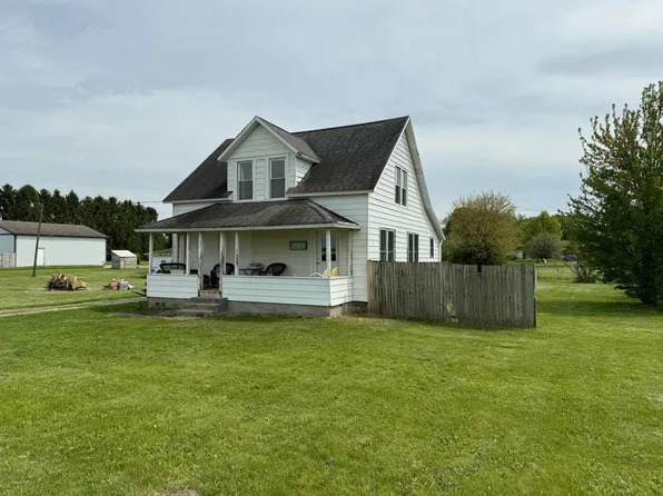 22011 Springer Rd, Vicksburg, MI 49097