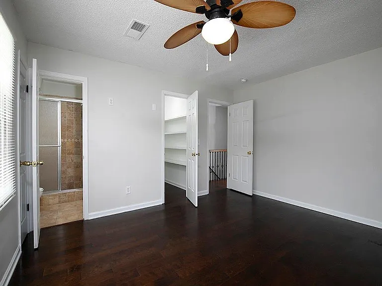 1018 Old Holcomb Bridge Rd — Photo 19