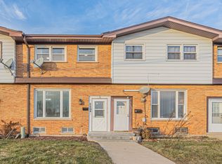 8804 N Prospect St, Niles, IL 60714