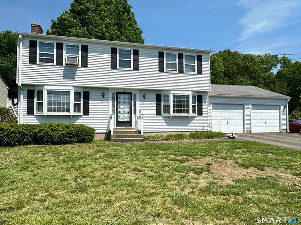 223 Spring Street, Windsor Locks, CT 06096