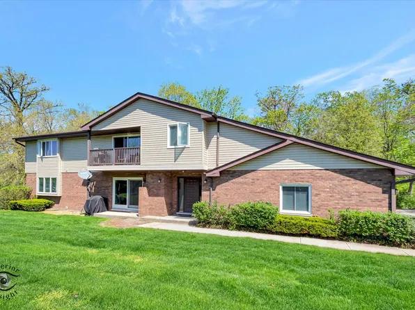 409 Manor Ct Unit A, New Lenox, IL 60451