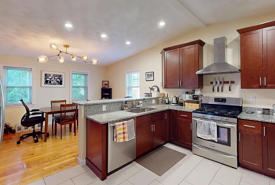 55 Cherry St #3