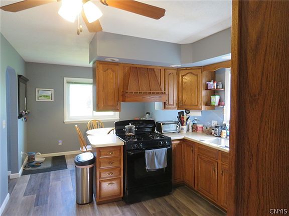 4th image of 5406 Stewart St