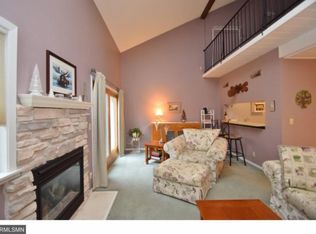 884 120th Ln NW, Coon Rapids, MN 55448