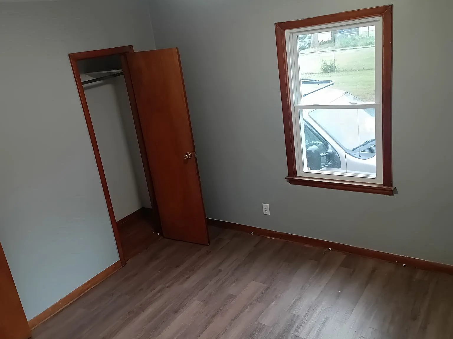 4 bed, 1374 sqft, $2,100 — Photo 4