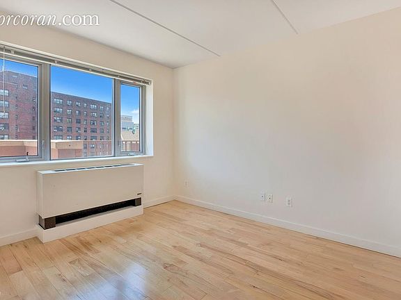 4th image of 1810 3rd Ave APT A4c