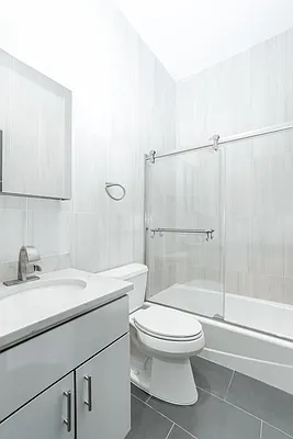 Rented by Triplemint | media 23