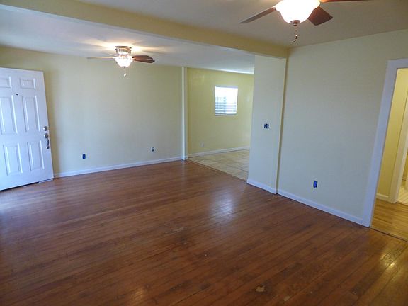 4th image of 4220 Georgia St