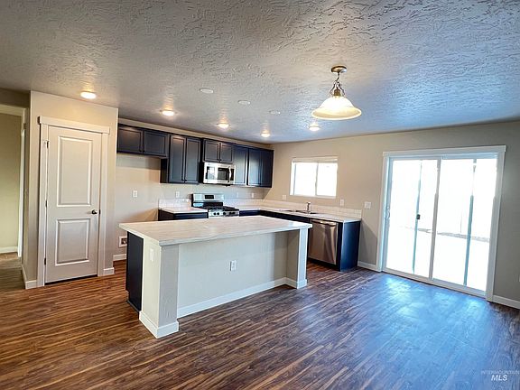 2nd image of 19262 Kiowa Creek Way