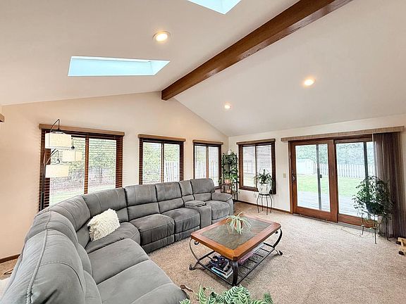 4th image of 2832 Riva Ridge Circle