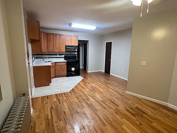 4th image of 207 59th St APT 3