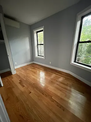 Rented by Lang Realty LLC | media 5