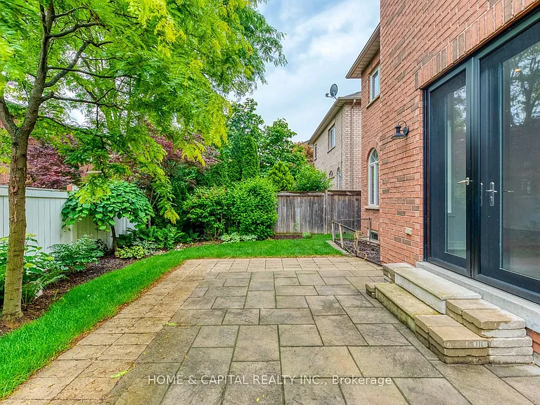 3450 Wavecrest St — Photo 47