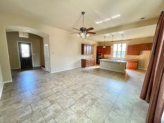 4th image of 20215 Harper Oaks