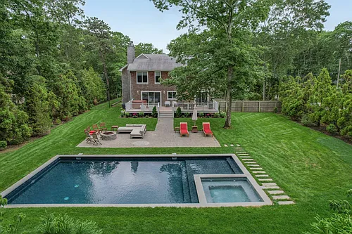10 Pennant Ln Photo 1