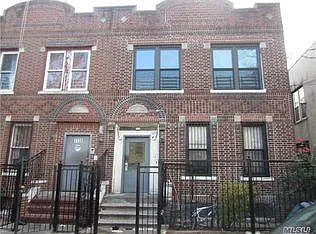 1140 Blake Ave