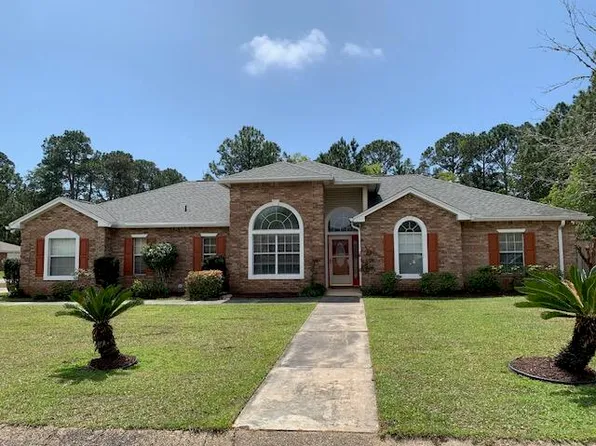 136 Gail La Rue, Fort Walton Beach, FL 32547