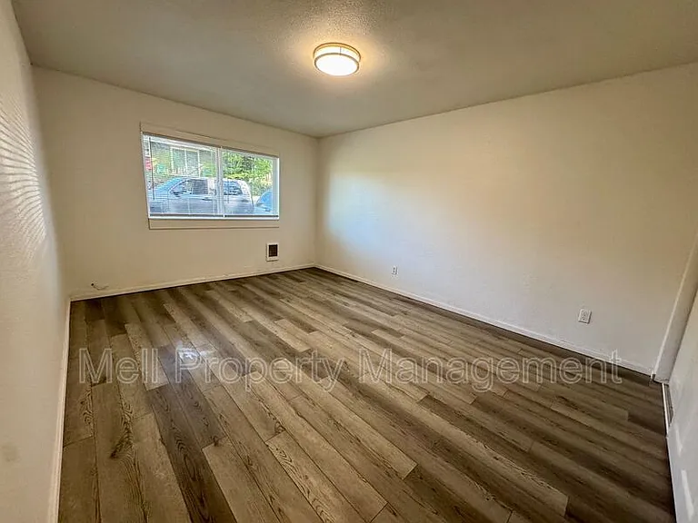 1821 SE Mason St #B — Photo 7