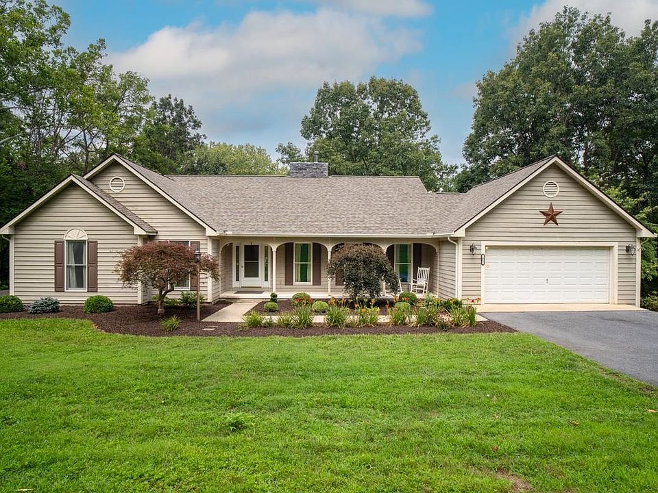 1st image of 41 Ridgetop Dr