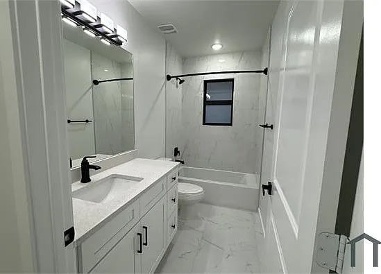 1775 Glenway Ct — Photo 12