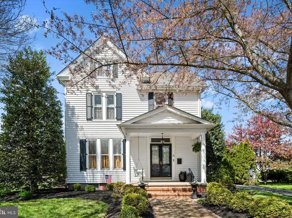 25 Bowen Ave, Woodstown, NJ 08098