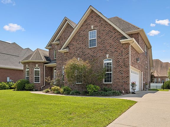 4th image of 3317 Geneva Dr